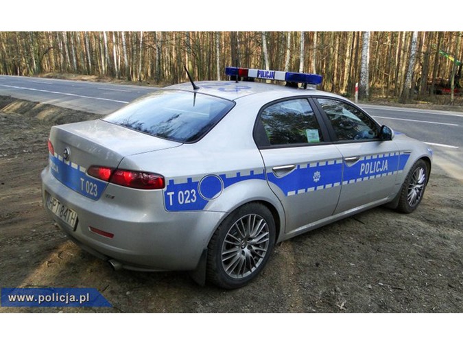 Oto zdjęcia z kontroli drogowej prowadzonej przez warmińsko-mazurskich policjantów