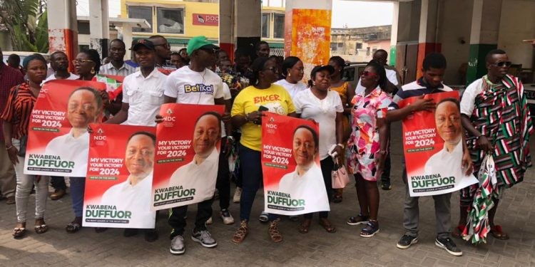 supporter of Dr. Duffuor