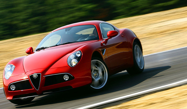 Alfa Romeo 8C Competizione GTA – premiera w czerwcu 2010