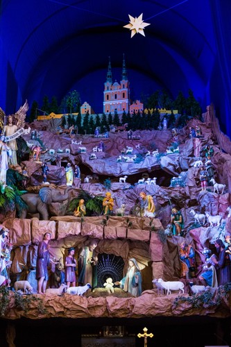 SZOPKA BOŻONARODZENIOWA W KOŚCIELE ŚW. FRANCISZKA SERAFICKIEGO W POZNANIU