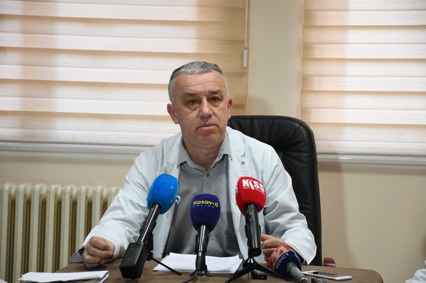 Elek navodi da hrabre izjave Vučića da država ima dovoljno novca