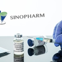 Sinopharm oltás után: ezekkel a mellékhatásokkal számoljon