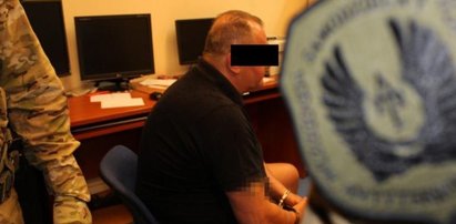 Aresztowany sterroryzował policjanta i zbiegł ze szpitala. Wiadomo, kto mu pomógł