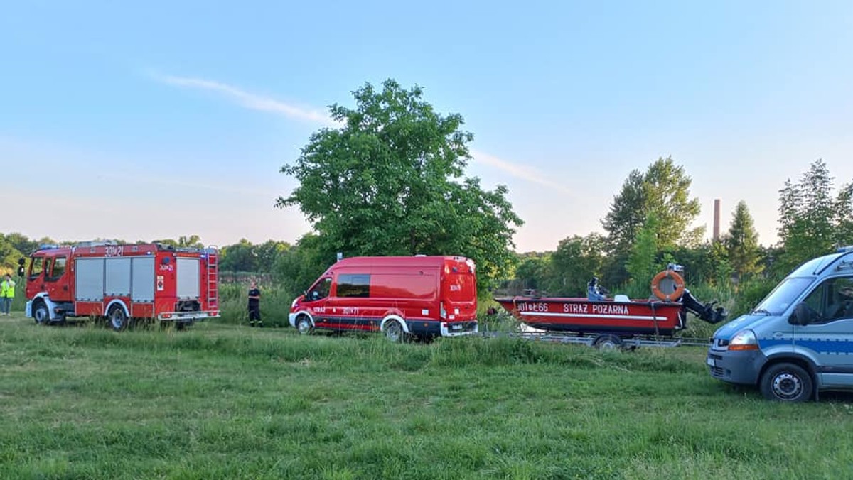 Opole: nastolatek zmarł po tym, jak topił się na niestrzeżonym kąpielisku