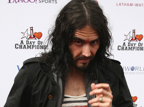 Russell Brand zajmie się dziećmi Aleca Baldwina