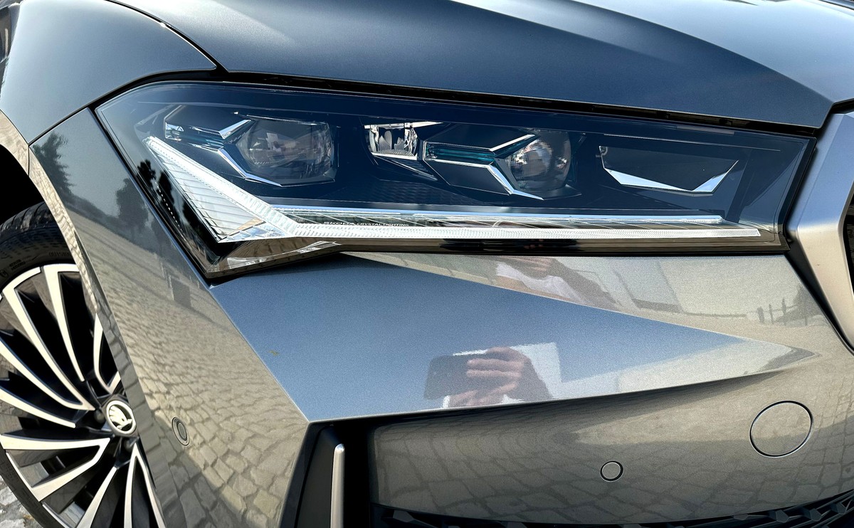 Nowa Skoda Superb