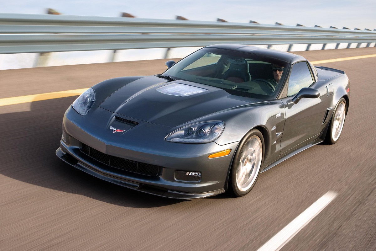 Zobacz, jak produkują najszybszą Corvette