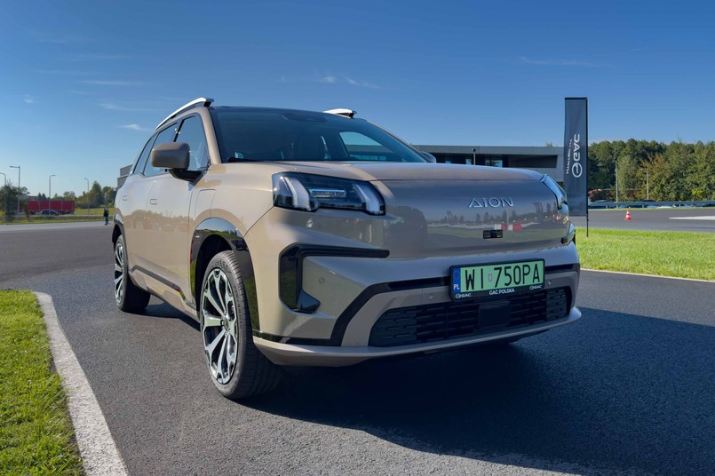 GAC Aion V