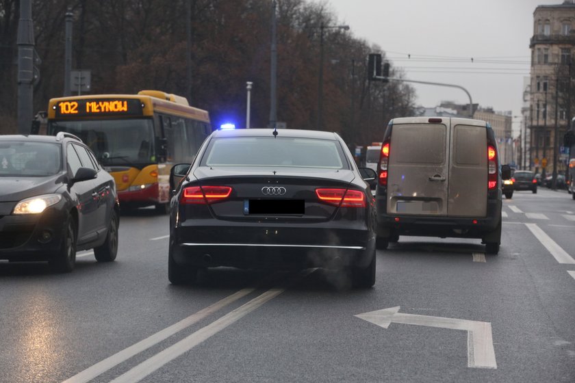 Rajd Radosława Sikorskiego po Warszawie 