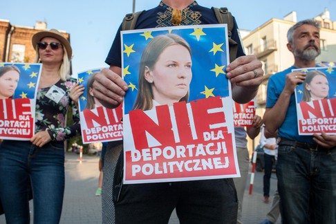 Demonstracja przeciwników deportacji Ludmi?y Koz?owskiej