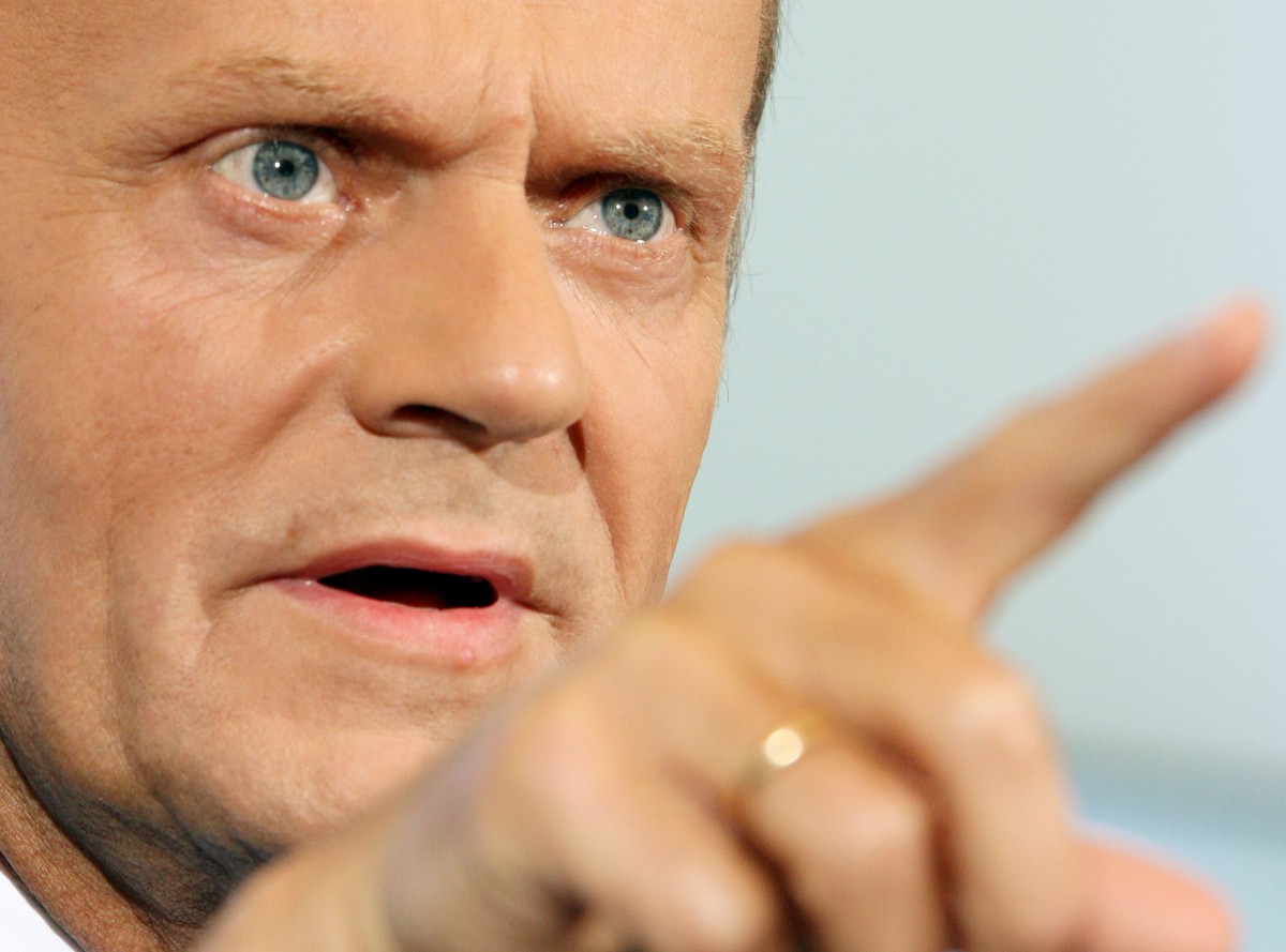 Tusk kontra prezydent. Chodzi o zakaz zasłaniania twarzy