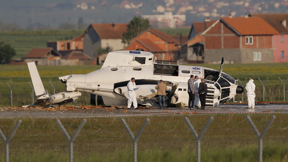 Do katastrofy śmigłowca unijnej misji EULEX doszło we wtorek na lotnisku w stolicy Kosowa Prisztinie; kilka osób zostało rannych - poinformował agencję Reuters przedstawiciel NATO. Po wypadku lotnisko zamknięto.