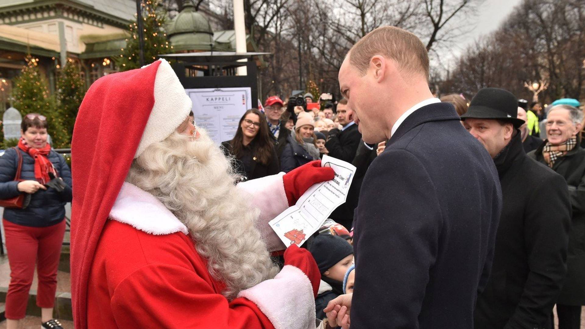 Mali princ Džordž u pismu Deda Mrazu tražio samo jednu stvar