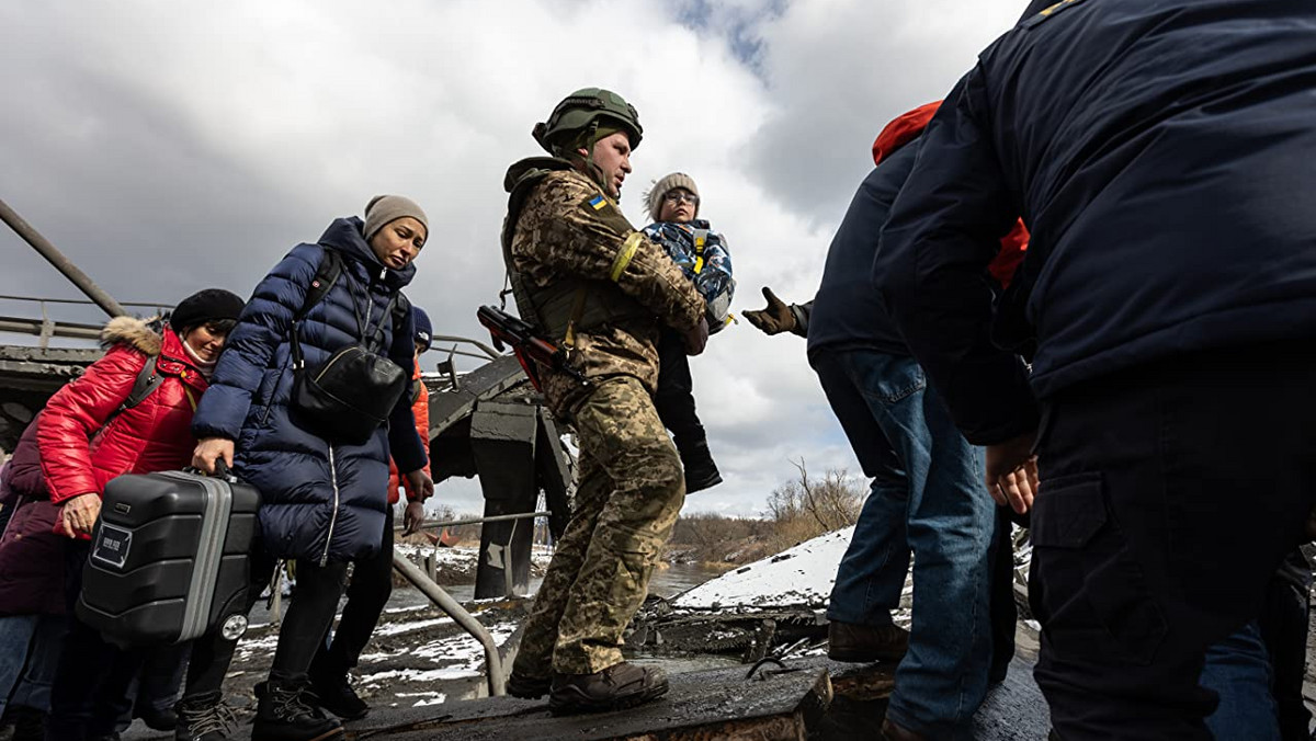 Stworzył dokument o wojnie w Ukrainie. "Każdego dnia giną niewinni ludzie"