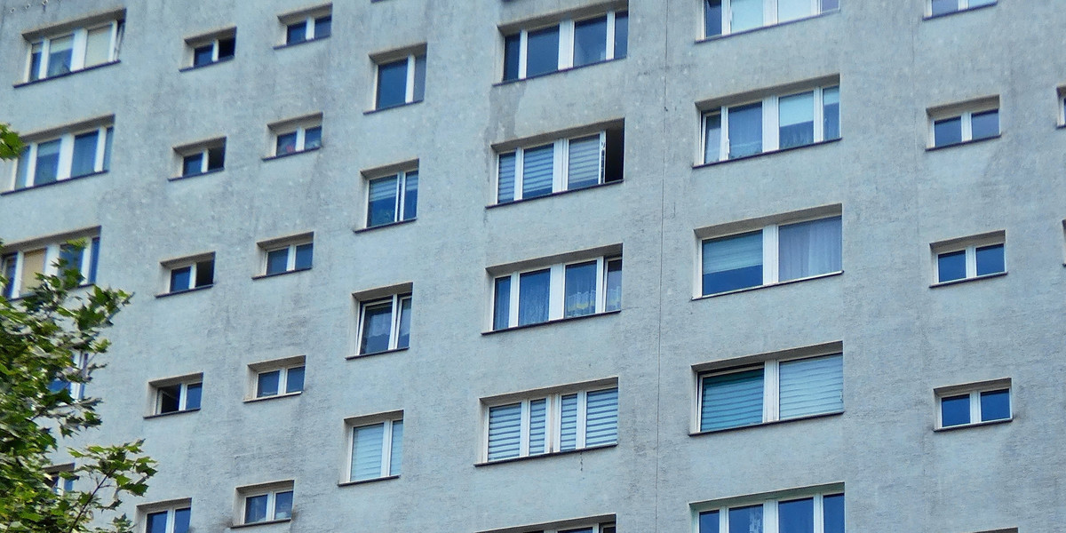 Ponad 200 tys. mieszkań w Warszawie ma być pustych.
