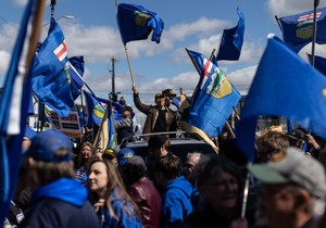 Pristalice referenduma u Edmontonu u Alberti, Kanada