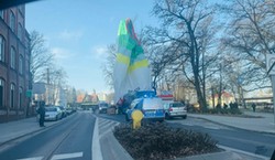 Groźny i nietypowy wypadek w Zielonej Górze. Uszkodzony budynek