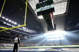 Perfect lighting conditions at the Cowboys' $1.2 billion stadium produce the best photos in football