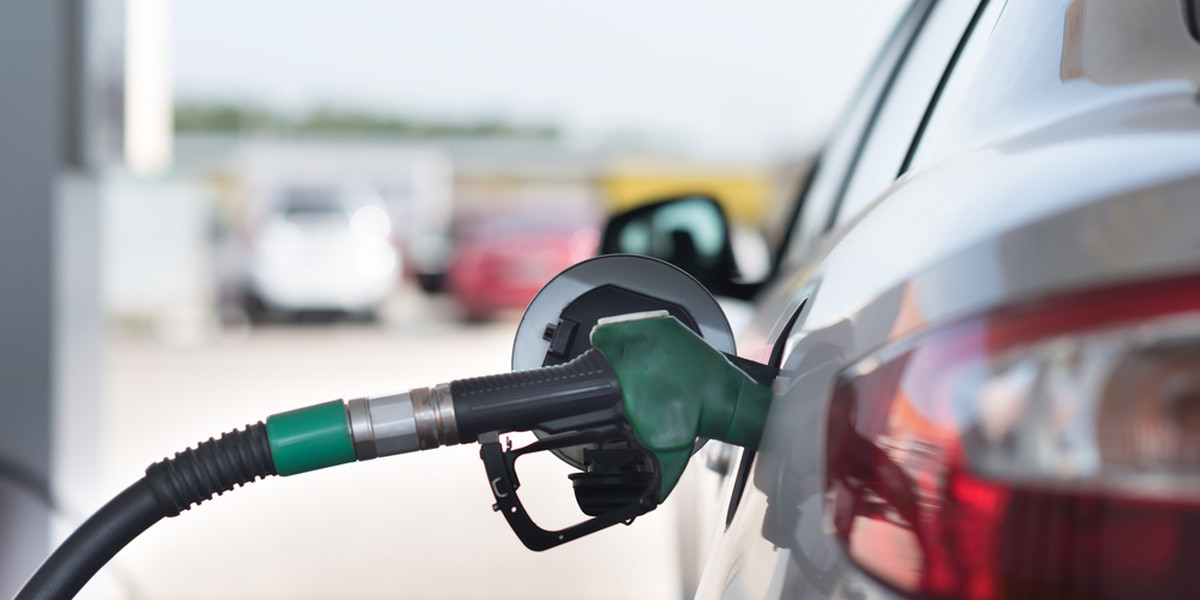 Analitycy spodziewają się zrównania cen benzyny i diesla oraz podwyżki cen autogazu