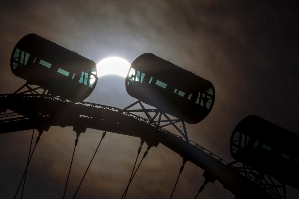 SINGAPORE SOLAR ECLIPSE (Partial Solar Eclipse in Singapore)