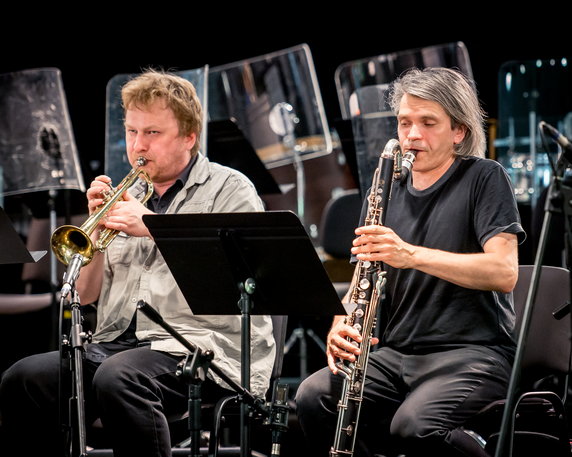 Kamil Szuszkiewicz (trąbka) i Michał Górczyński (klarnet basowy). Koncert Radical Polish Arkestra (27 czerwca)