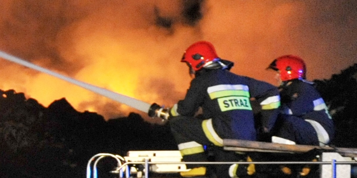 Pożar Hałdy śmieci w żelowie