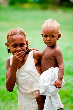 Melanesians Meet The World S Only Natural Black Blondes Pulse