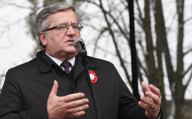 Komorowski: Jeśli ktoś uzna, że kosmici są źródłem katastrofy, to jeszcze raz będziemy robili ekshumacje?