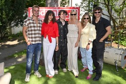 Nowy sezon "rodzinki.pl" już za chwilę. Gwiazdy wracają po 5 latach. Gdzie Karolak? [FOTO]