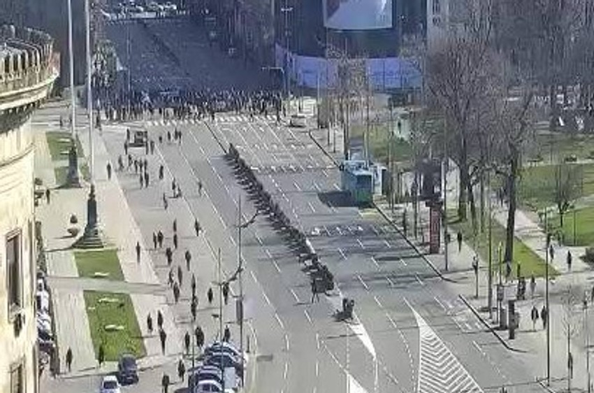 Zatvorena raskrsnica kod Glavne pošte