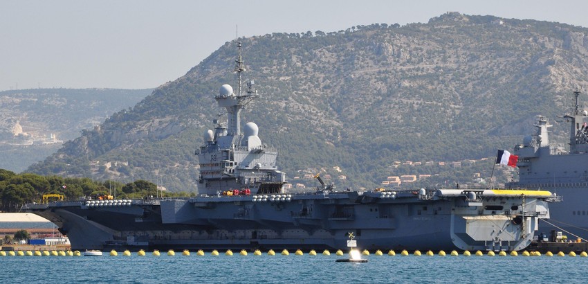 Ilustracija: francuski nosač aviona Šarl de Gol