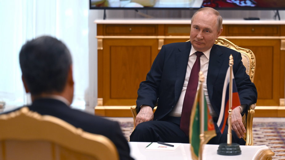 Władimir Putin na spotkaniu z premierem Turcji