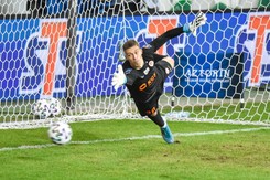 Dominik Hładun przeprowadza się do stolicy. Będzie grał w Legii Warszawa