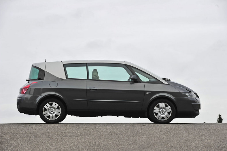 Renault Avantime: kilkanaście miesięcy (2001-luty 2003)