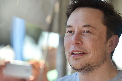 Elon Musk zakpił z nadzoru finansowego na Twitterze, po tym jak musiał zapłacić 20 mln dolarów kary