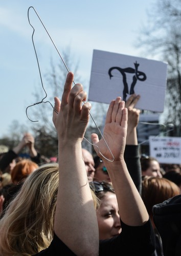 Manifestacja przeciwko ustawie antyaborcyjnej