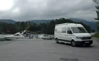 Volkswagen Crafter Camper – podróż po Norwegii