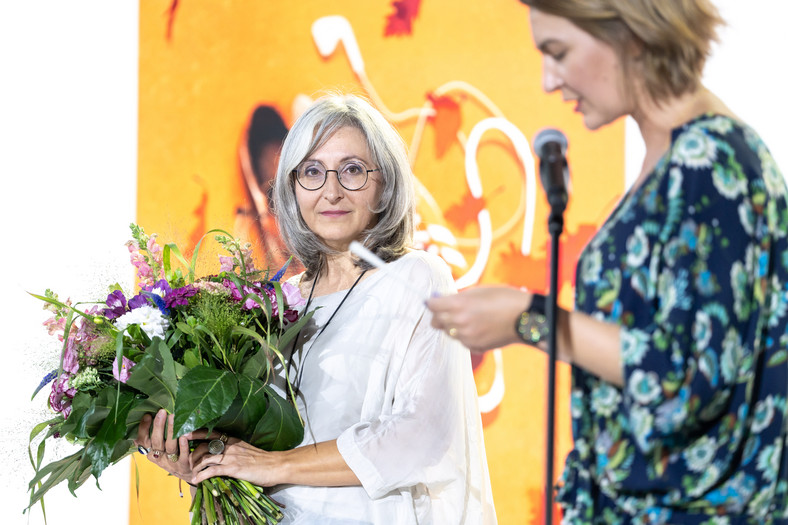 Roksana Jędrzejewska - Wróbel, laureatka drugiej edycji konkursu Literacka Podróż Hestii 