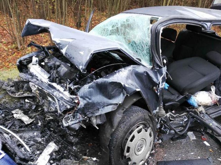 Tragedia pod Szczytnem. Jedna osoba nie żyje, wiele rannych