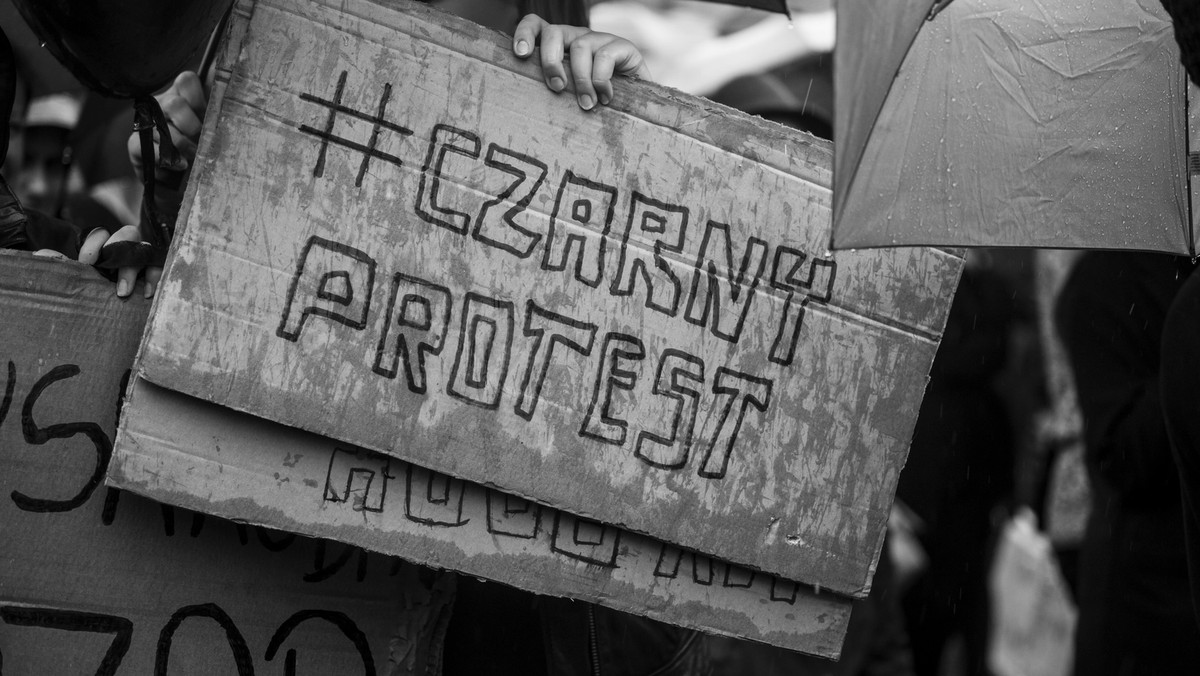 czarny protest Warszawa