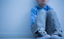 Napadu padaczki nie zawsze można rozpoznać. 'Dziecko wpatruje się gdzieś przed siebie'