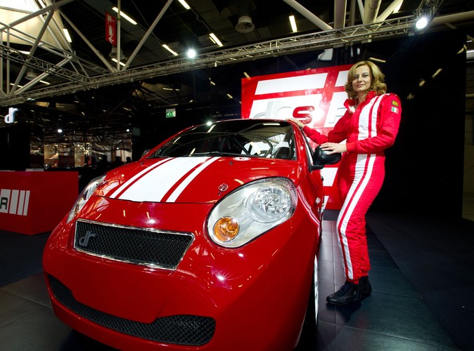 Salon samochodowy w Bolonii