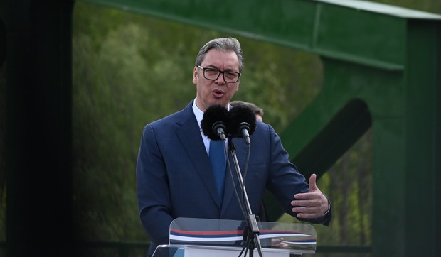 Aleksandar Vučić prisustvuje otvaranju novog železničkog mosta na reci Tamiš kod Tomaševca