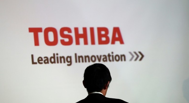 Toshiba's woes continue to pile up