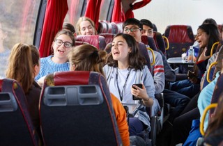 „Wielkopolska z klasą” – nowy program wycieczek szkolnych w 2026 roku. Samorządy otrzymają do 10 tys. zł dofinansowania