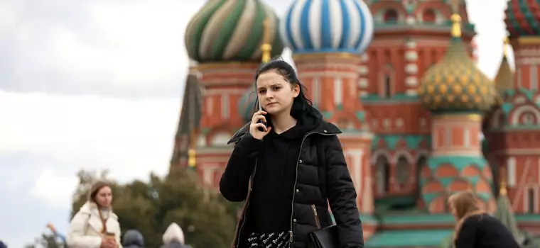 Internet w Rosji zwalnia. Zachodnie sankcje problemem dla operatorów