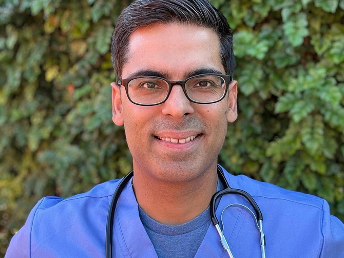 Dr Saurab Seti