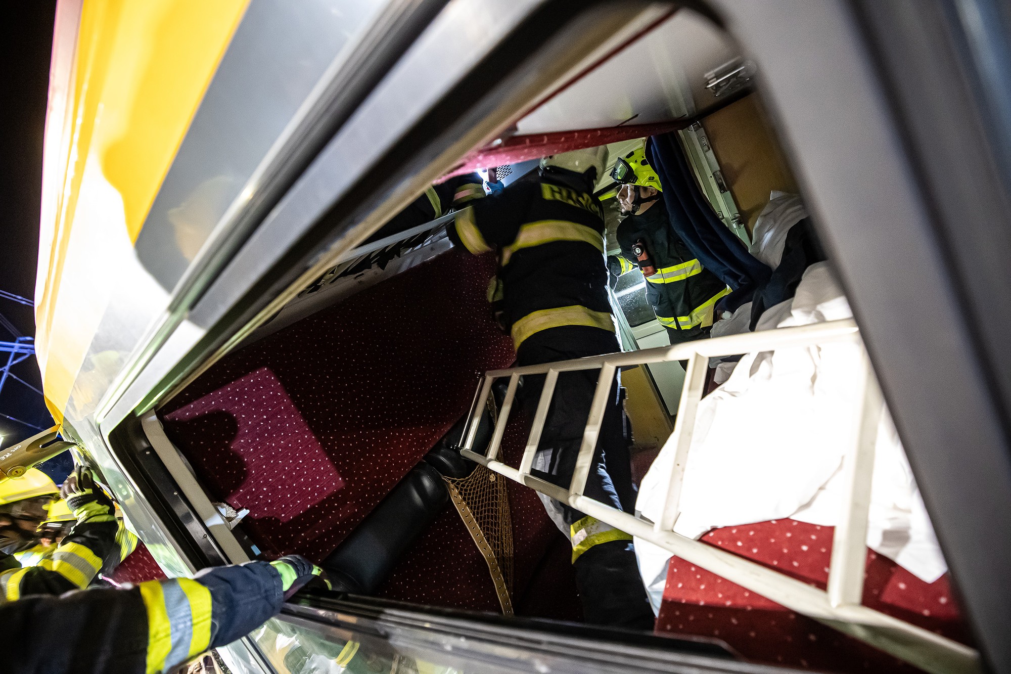 Tragická zrážka rýchlika s nákladným vlakom