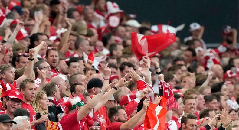Euro2021, Trois supporters infectes au Covid 19 pendant la rencontre Danemark-Belgique