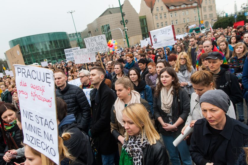 Manifestacja przeciwko zaostrzeniu ustawy antyaborcyjnej